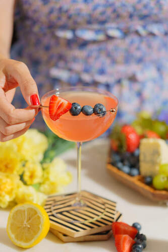 Basil berry Fizz